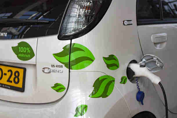 Tankstations in transitie: kansen richting 2035 Tankstations in transitie: kansen richting 2035