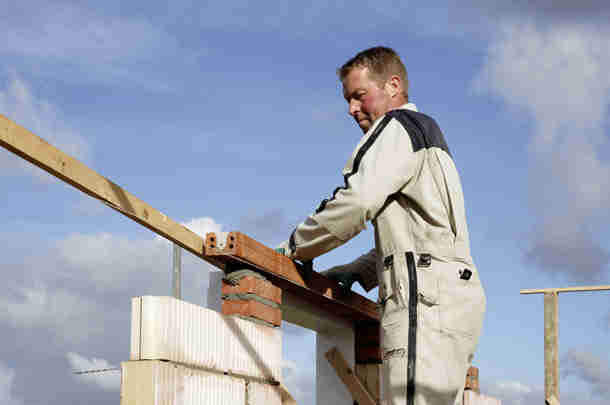 Uitvoering Schoon en Emissieloos Bouwen goed op gang, wel versnelling vereist