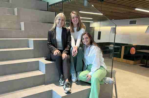 Nieuwe trainees zien belang flexibiliteit in de toekomst van werk en organisaties Trainees zien belang flexibiliteit toekomst werk organisatie