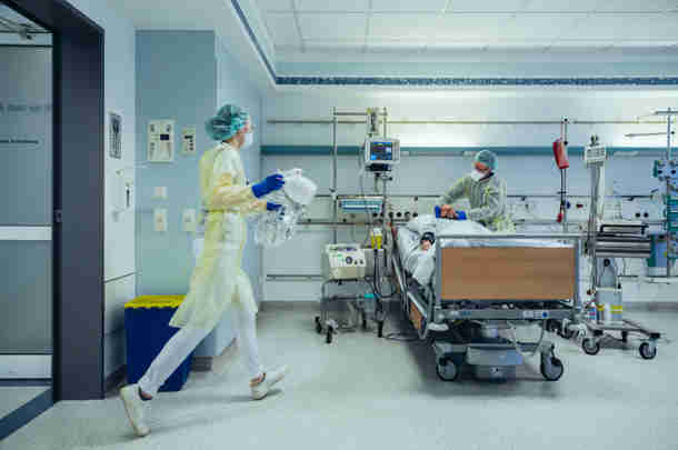Andere organisatie van de acute zorg? Zet een komma, geen punt Andere organisatie van de acute zorg? Zet een komma, geen punt