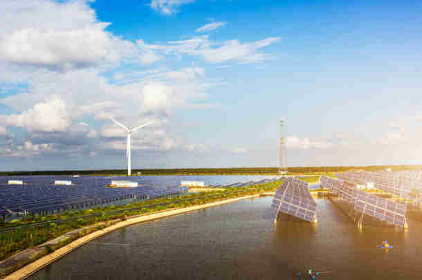 Sleutelrol voor waterstof in twee transitiescenario’s Berenschot Sleutelrol voor waterstof in twee transitiescenario’s Berenschot