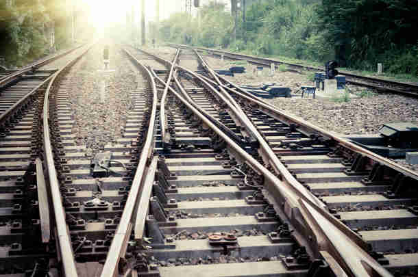 Scherpere klantfocus versnelt realisatie beter grensoverschrijdend treinaanbod  Sporen van internationale treinen kruizen elkaar