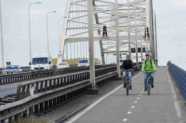 Standpunten mobiliteit in verkiezings­programma's  mobiliteit en de politiek